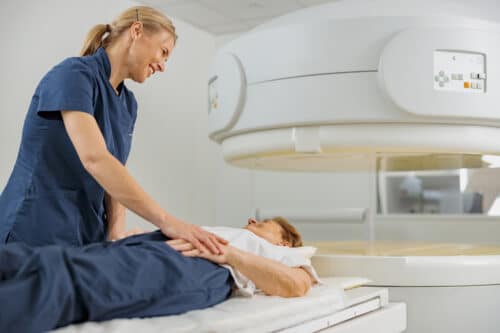 MRI machine technician and MRI chiller